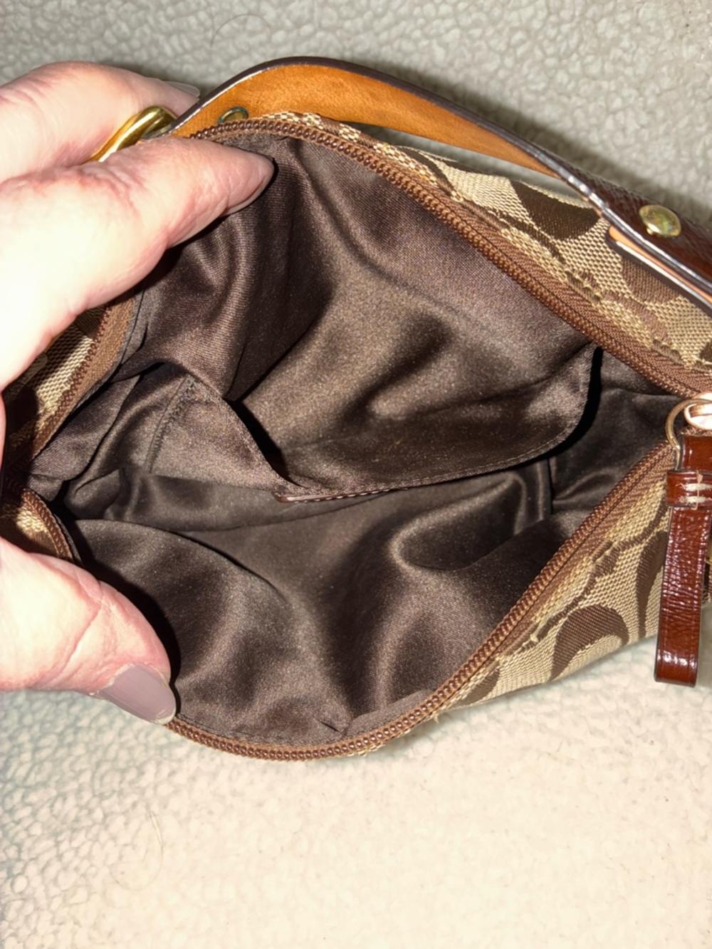 Vintage Coach LO668-40024 Brown Jacquard Signature Monogram Mini Shoulder Bag - Picture 11 of 12